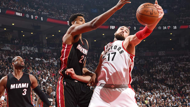 nba-playoffs-raptors-heat-jonas-valanciunas-game-2-video.jpg